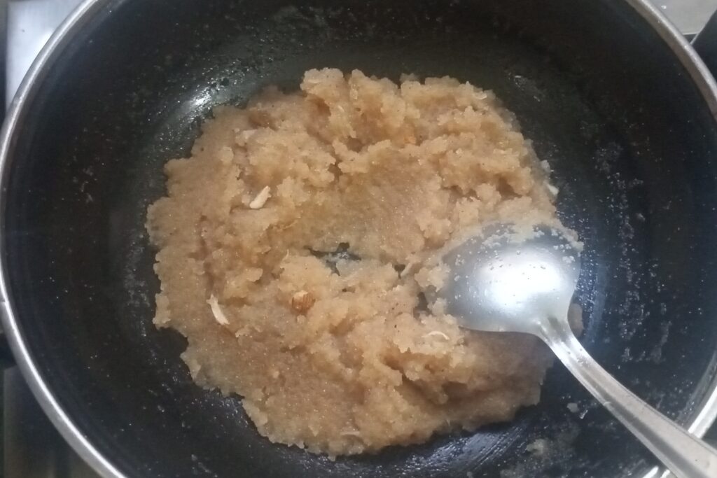 Suji Halwa