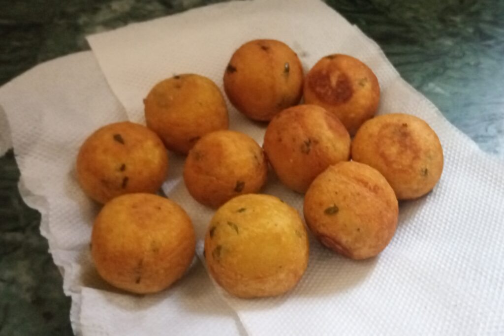 Potato cheese balls