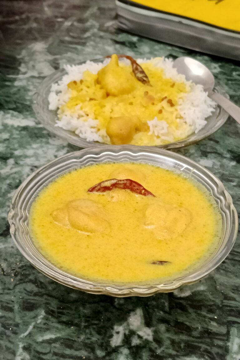 Kadhi Pakora