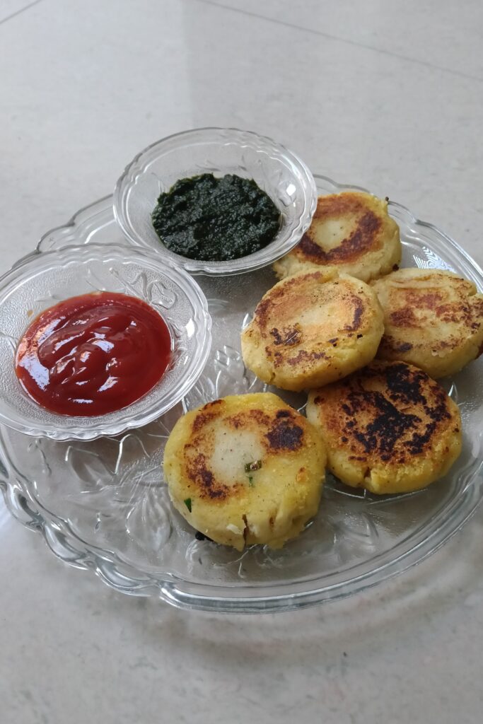 5 Ingredient aloo tikki on tawa