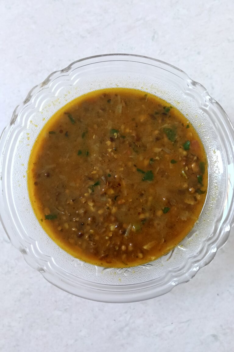 Creamy Punjabi sabut urad dal served in a bowl
