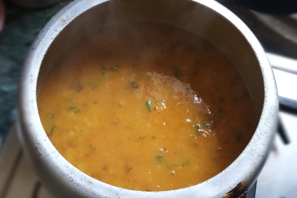 Simmering the dal tadka recipe