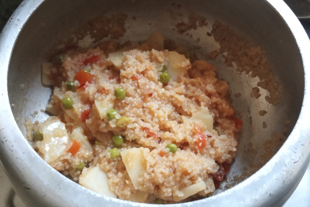 hot vegetable daliya is ready to serve