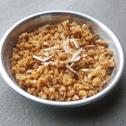 roti churma recipe served in a plate