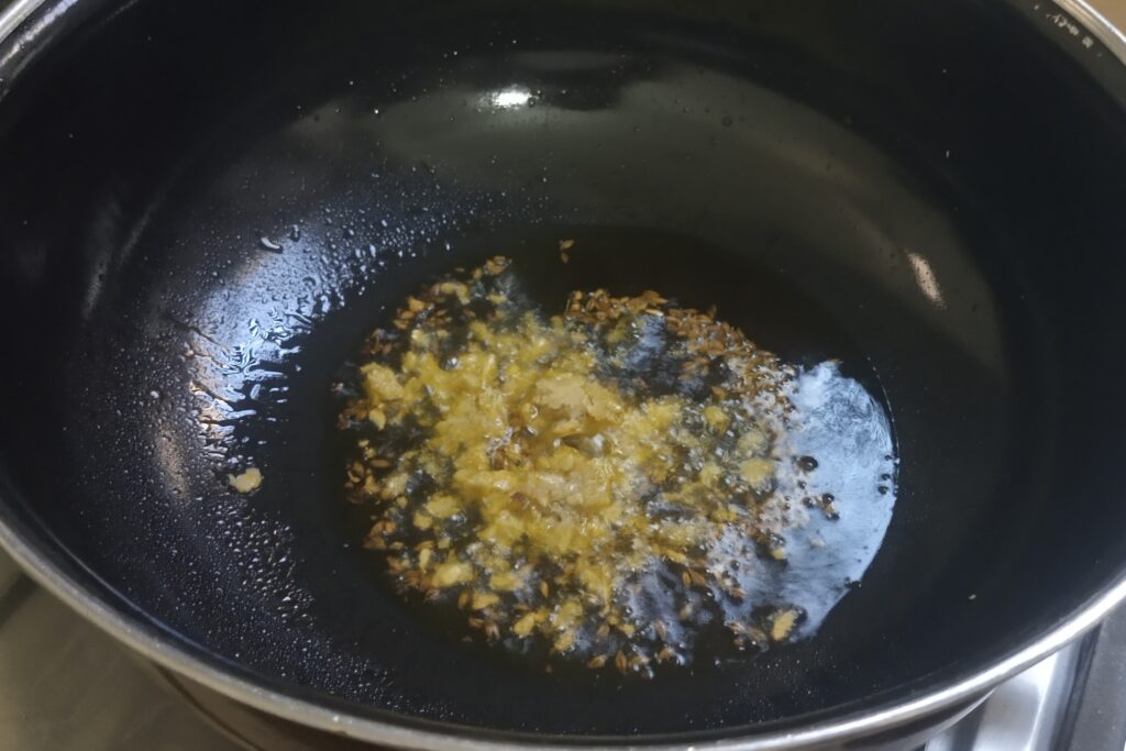 sauteing ginger and garlic paste