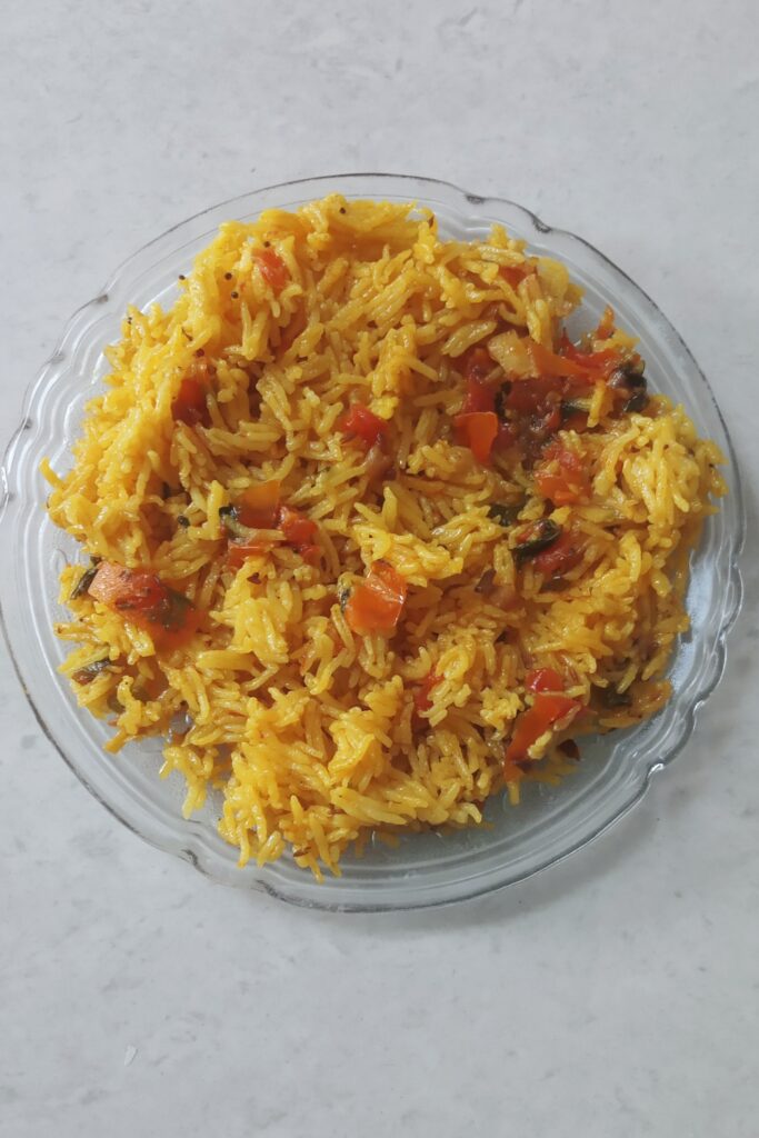 easy tomato rice with soft tomatoes