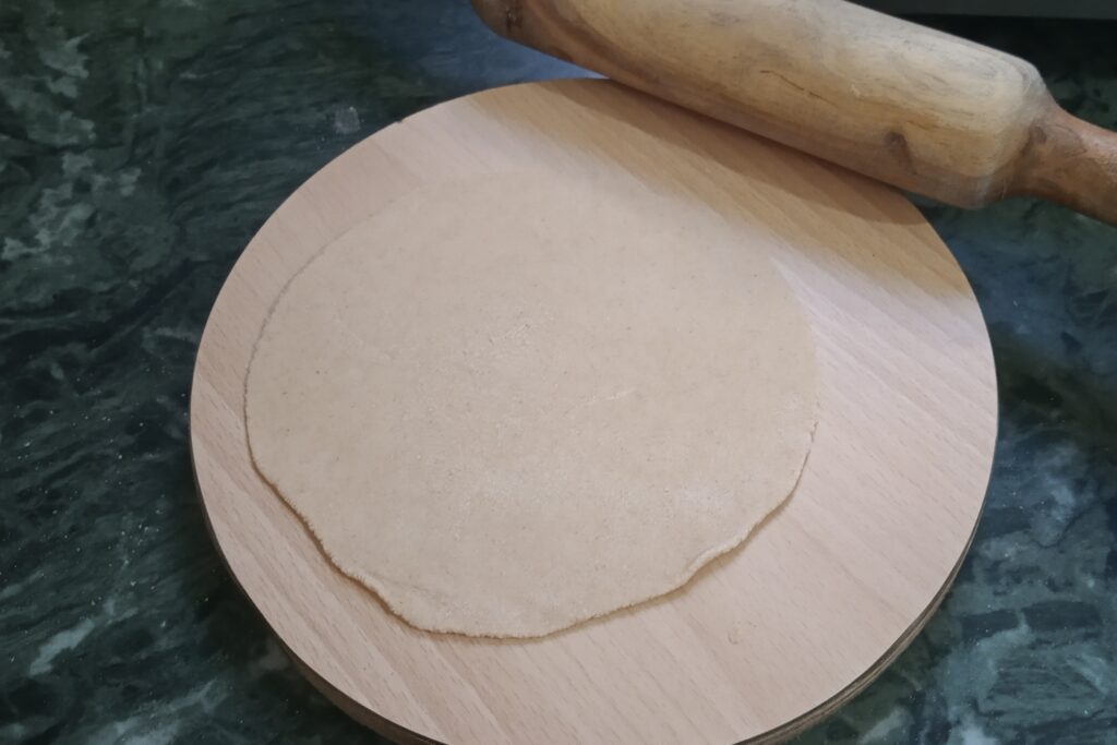 rolled doughball in a circle