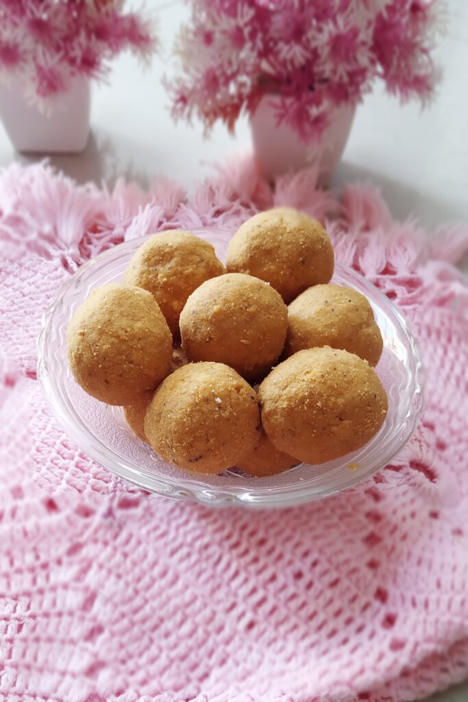 close up shot of healthy sattu ladoo recipe