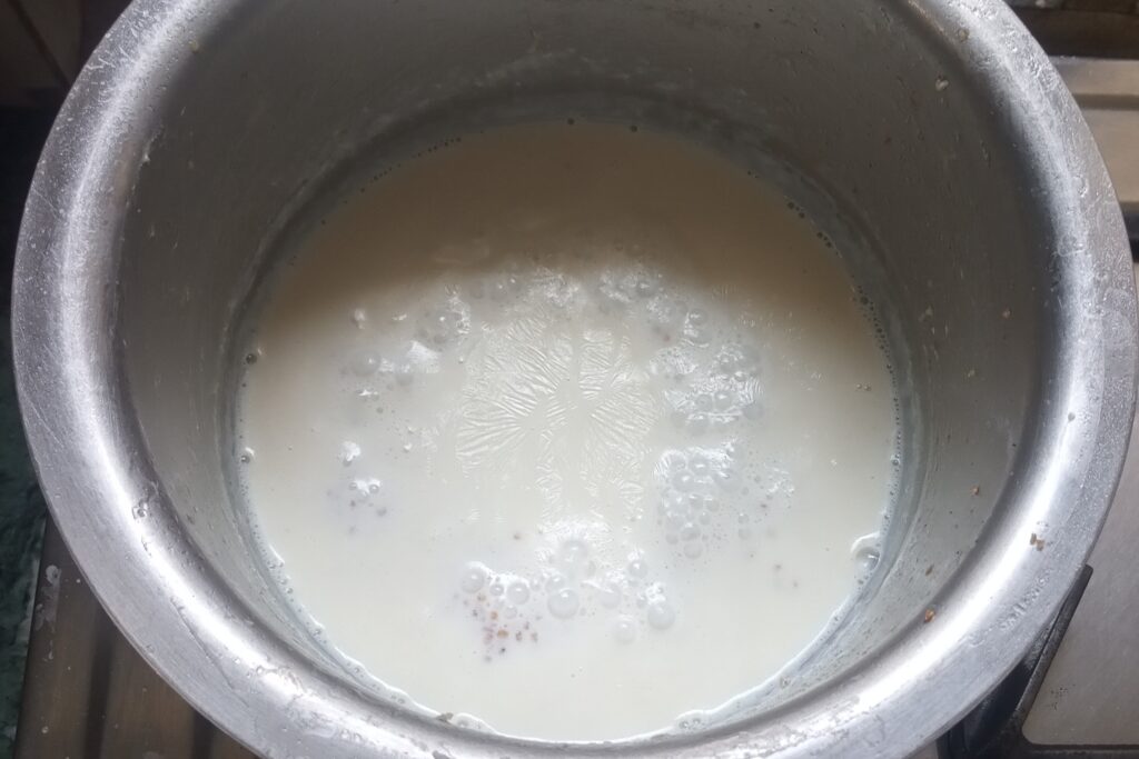 cooking sweet daliya