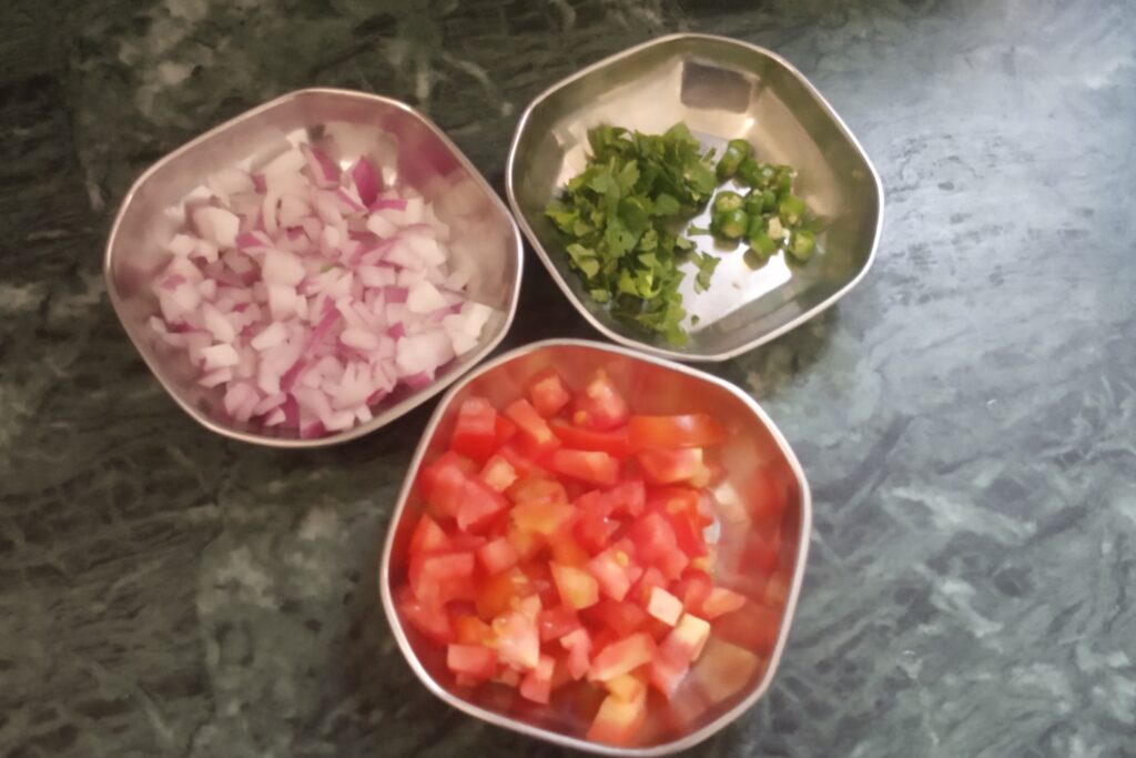 chopped vegetables for sattu chilla