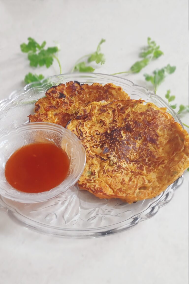 sattu chiilla recipe with red chutney