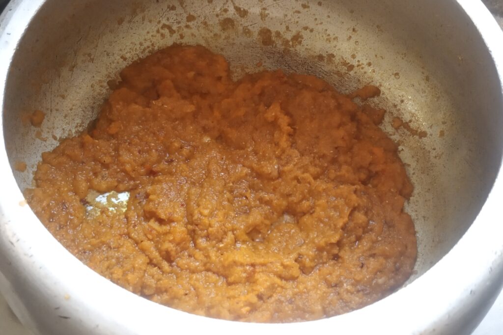 sauteing all spices for tinde ki sabji