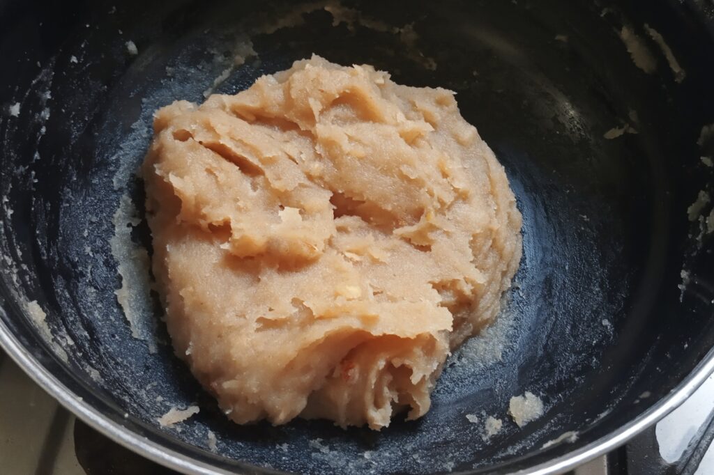 the atta halwa is ready to serve