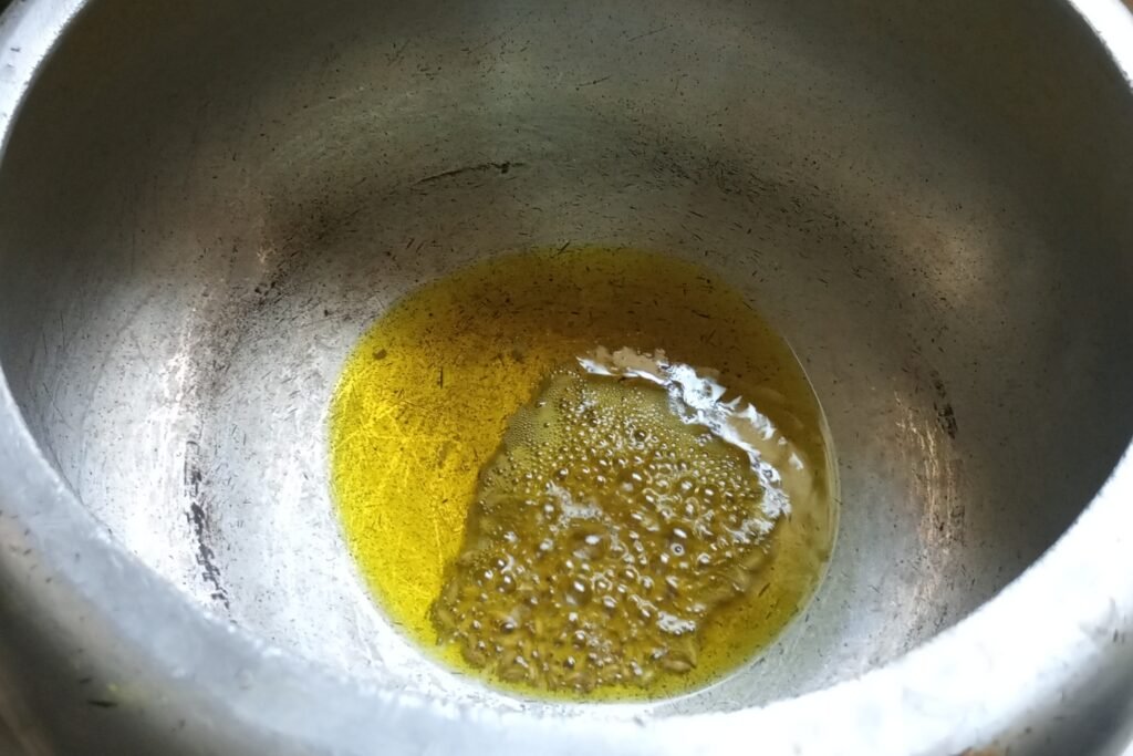 tempering cumin seeds with oil