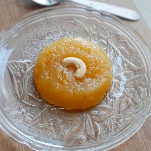 aloo halwa recipe served in a plate