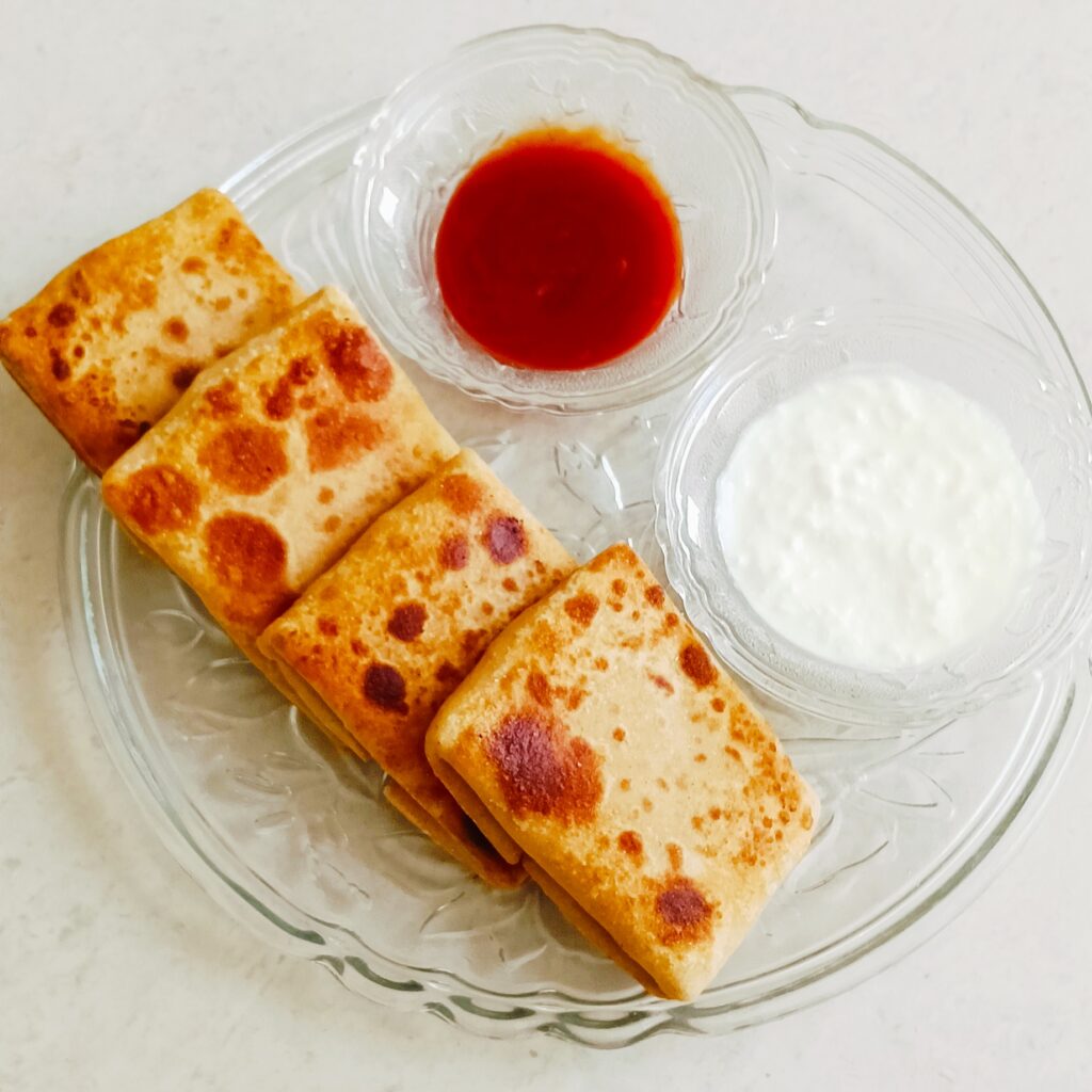 paneer lifafa with curd or tomato ketchup