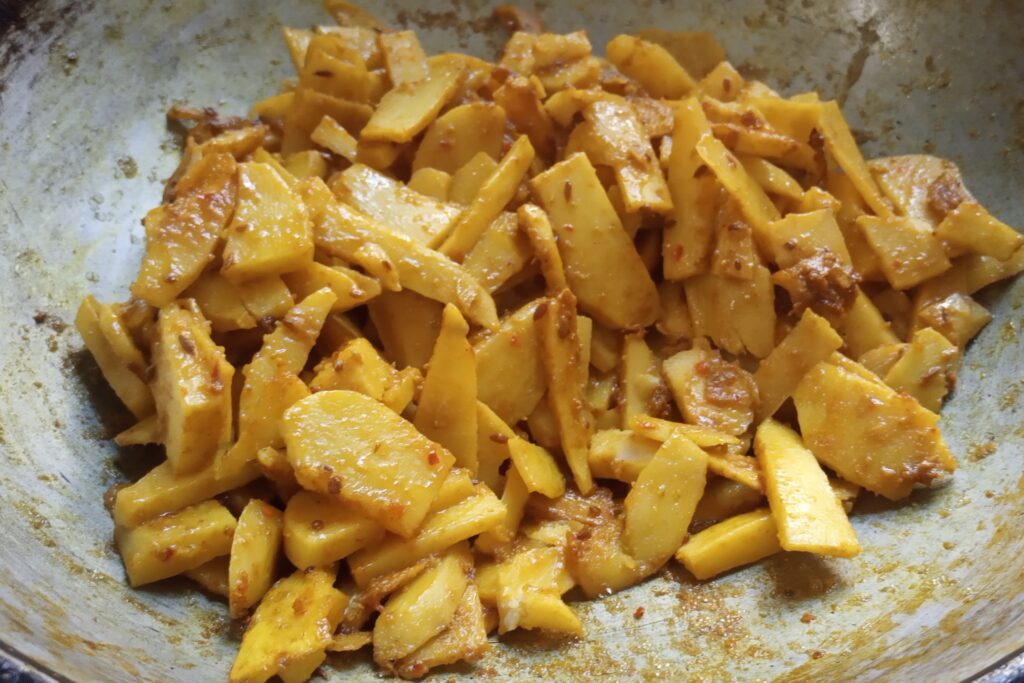 the rabi sabzi is cooked completely
