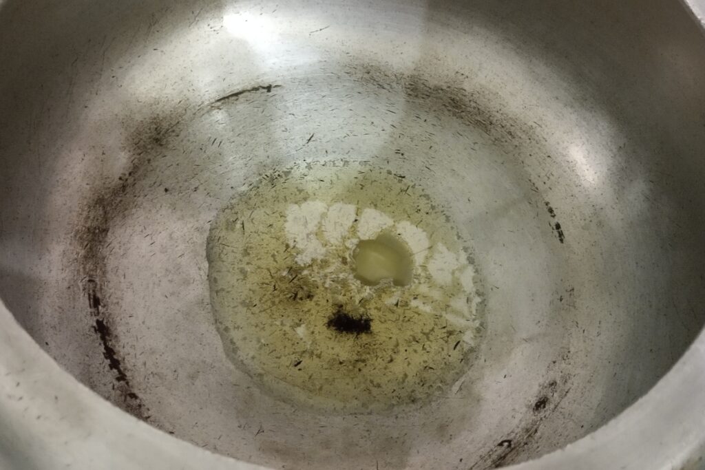heating ghee in a pressure cooker