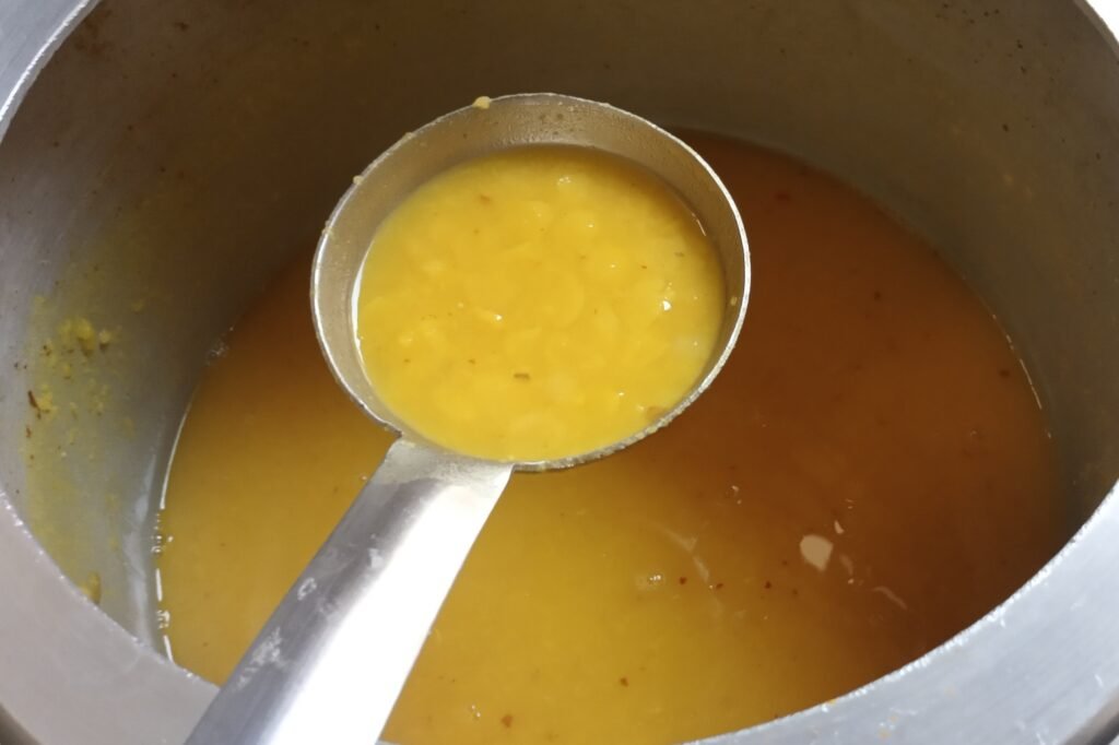 Cooked toor dal
