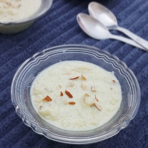 Lauki ki kheer (Bottle gourd dessert)