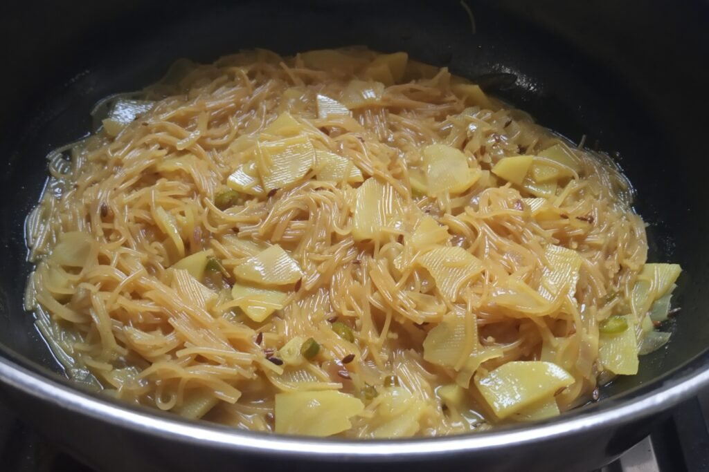 Cooking vermicelli