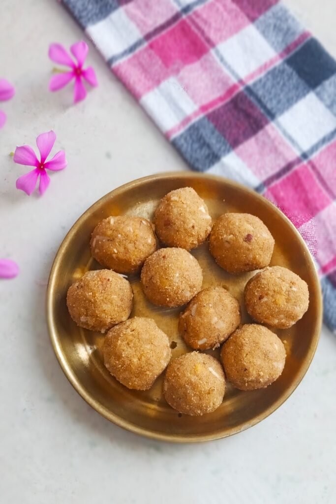 Wheat ladoo