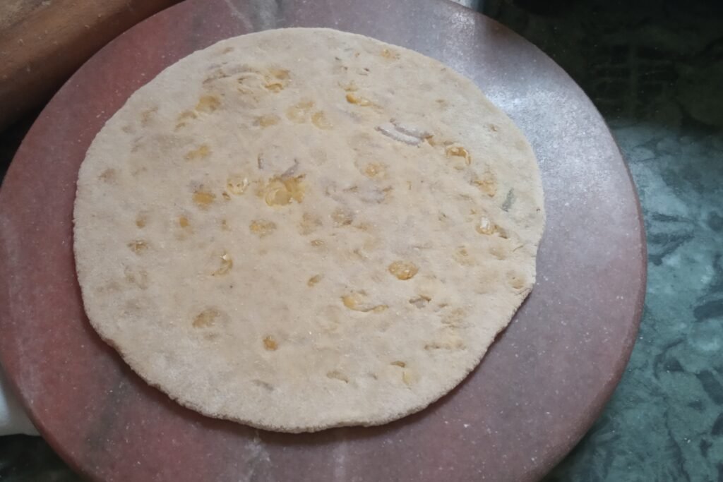 Rolling stuffed dough