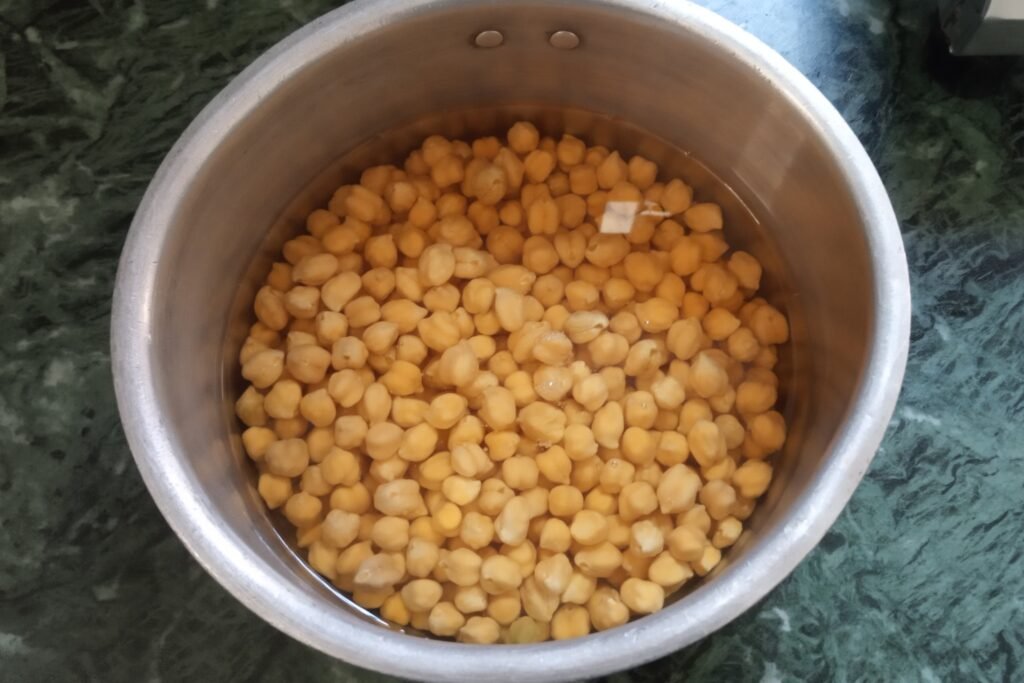 Soaked chickpeas 