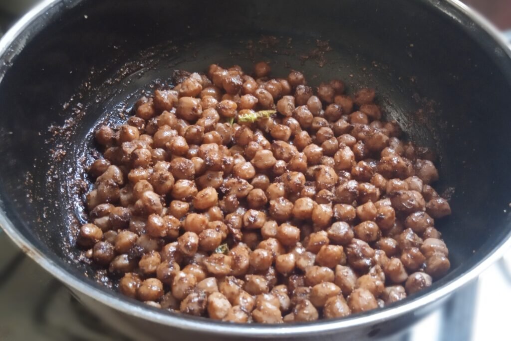 Sauteing chickpeas with spices
