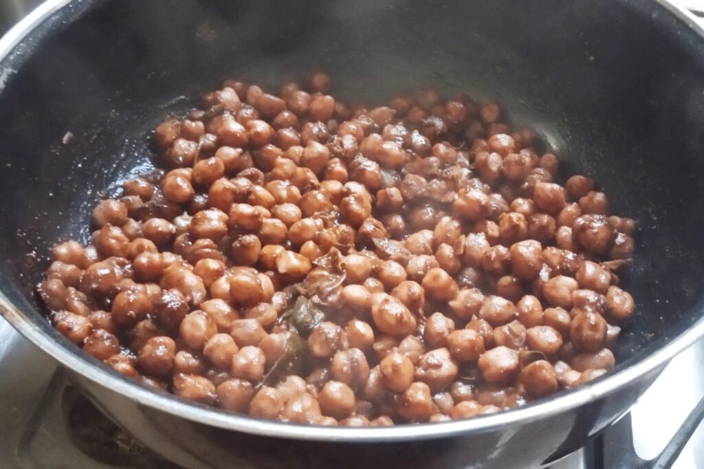 Pindi chole is ready
